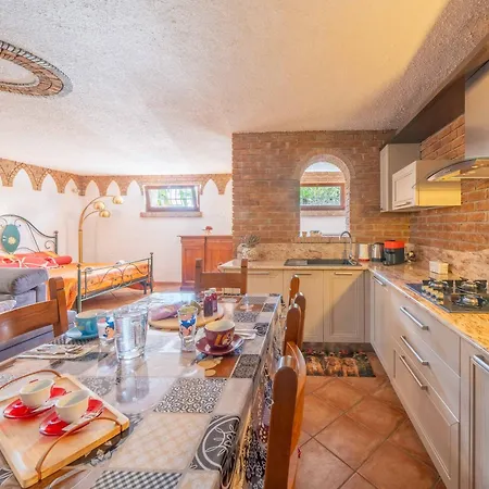 Rifugio Romantico Con Piscina