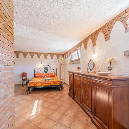 Rifugio Romantico Con Piscina Apartamento