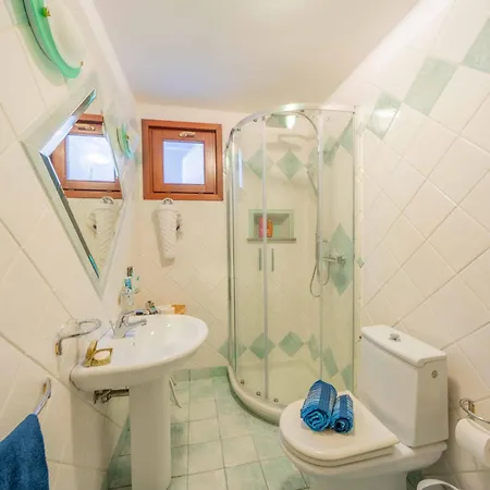 Rifugio Romantico Con Piscina Apartamento