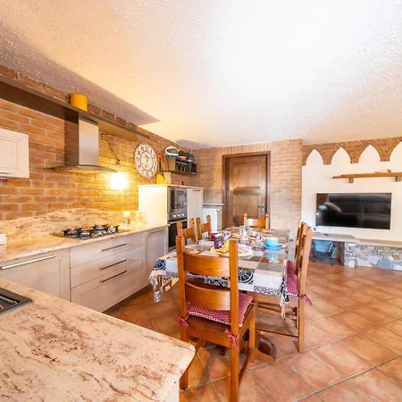 Rifugio Romantico Con Piscina Apartamento *
