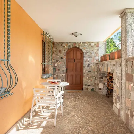Rifugio Romantico Con Piscina